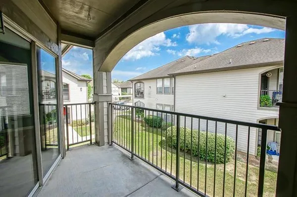 $1,250 | 350 Emerald Forest Boulevard, Unit 11201, Covington, LA 70433