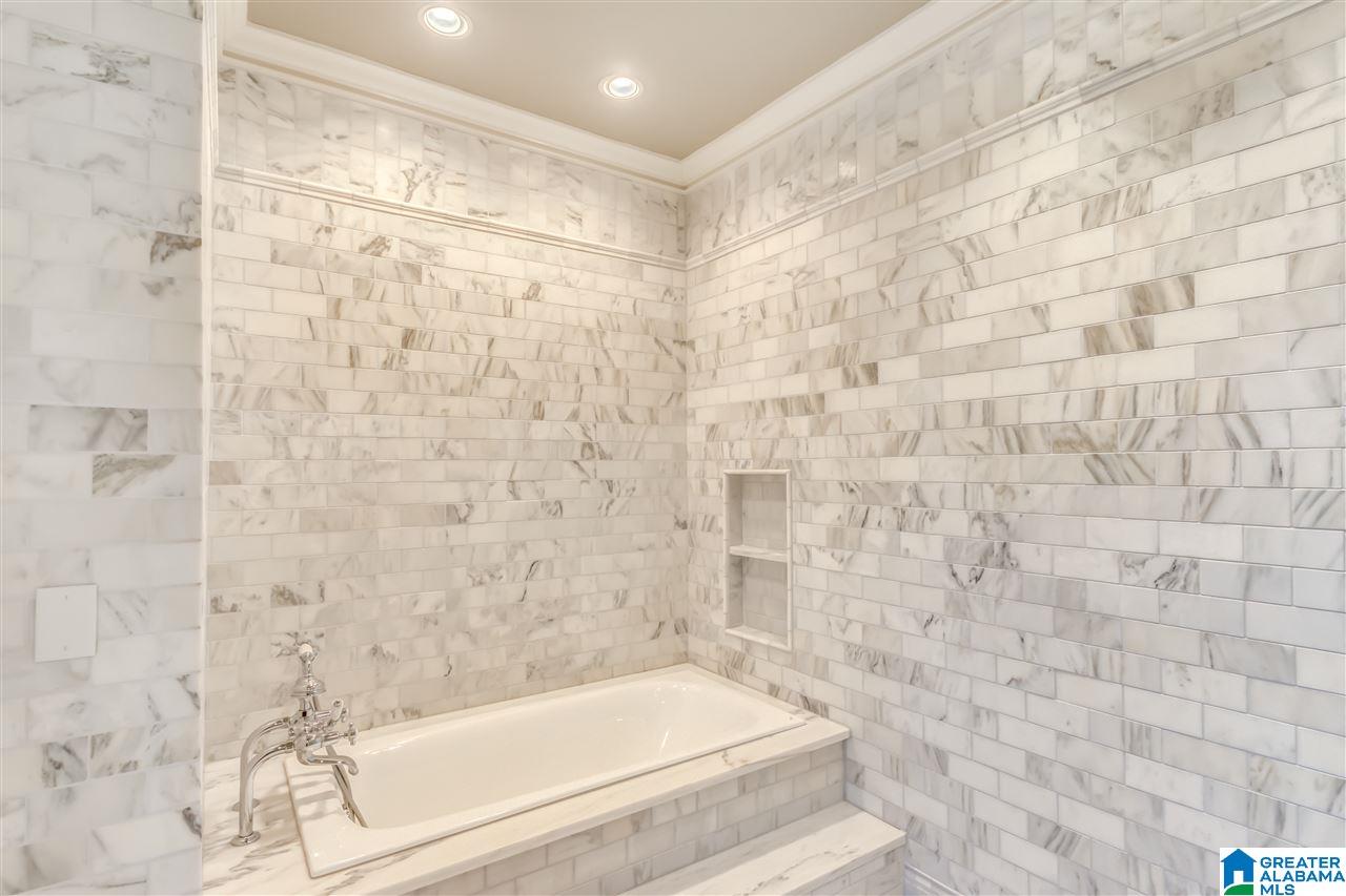 2426 Henrietta Road Birmingham, AL 35223 - Photo 26 of 43