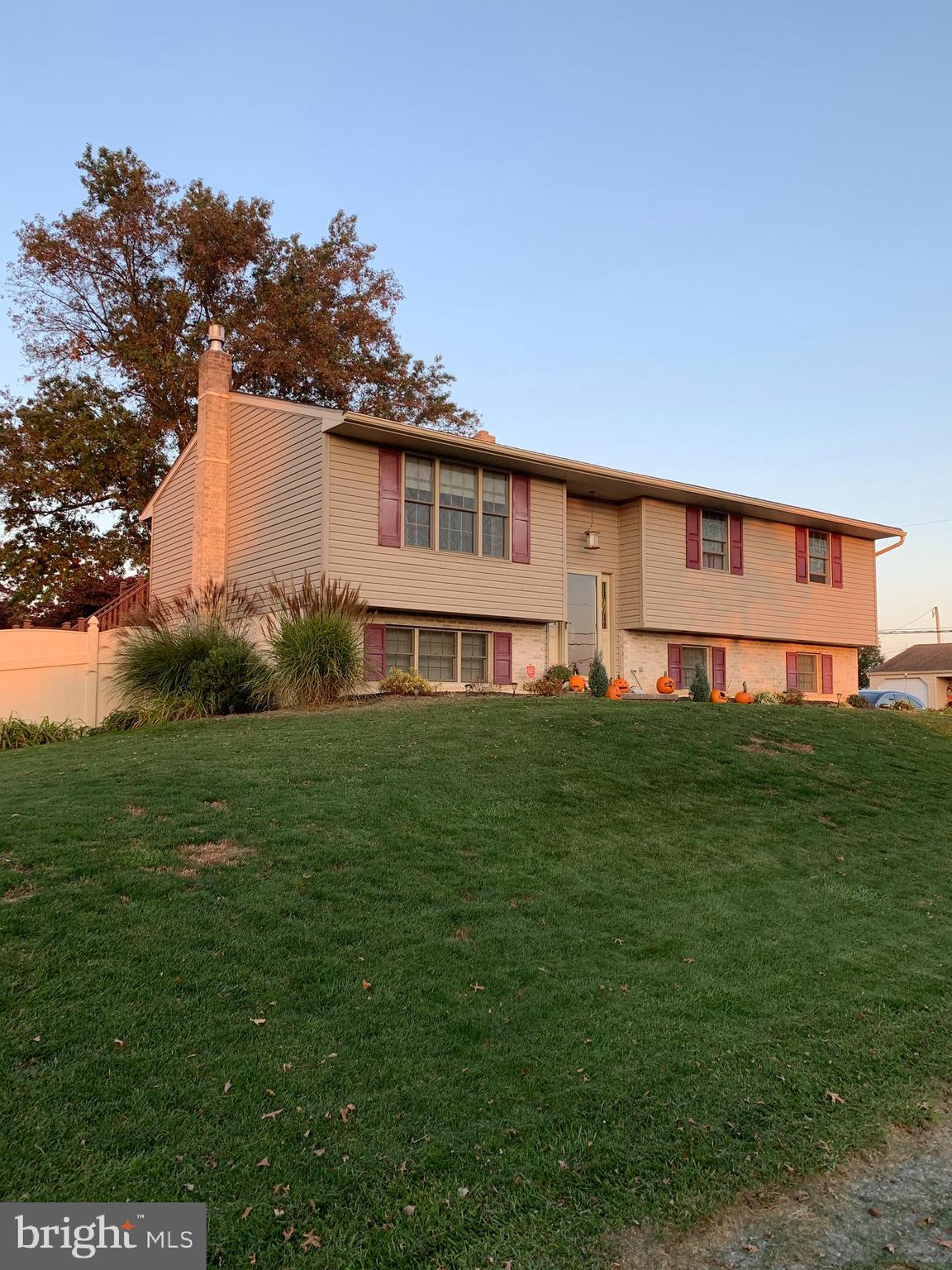 7 Rose Virginia Road Oley, PA 19547 - Photo 1 of 13 Gallery Image 1