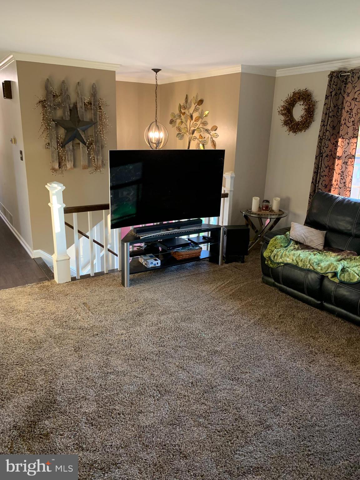 7 Rose Virginia Road Oley, PA 19547 - Photo 2 of 13 Gallery Image 2