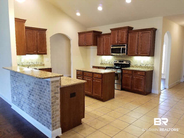 2195 Taylor Pointe Boulevard Mobile, AL 36695 - Photo 7 of 25