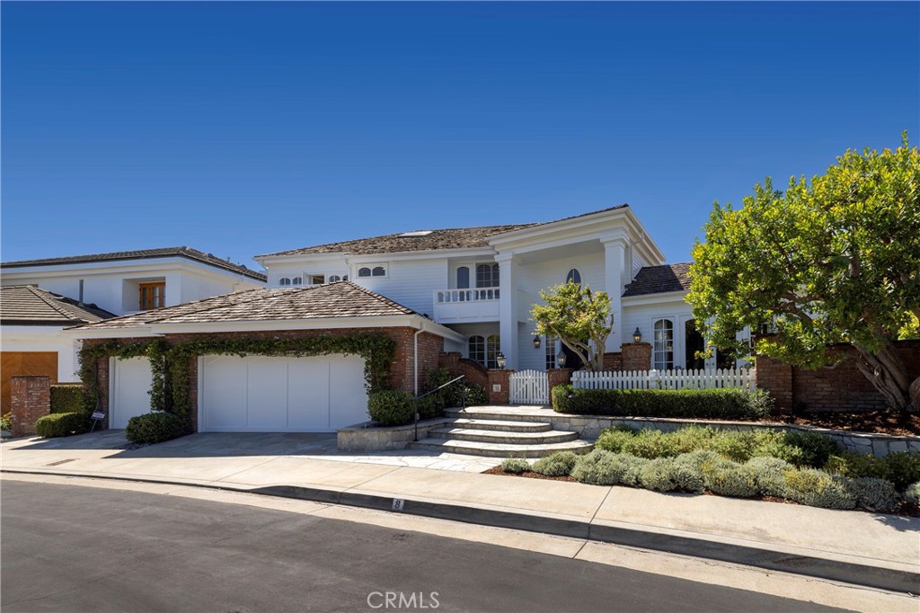 8 Rockingham Drive Newport Beach, CA 92660 - Photo 2 of 17