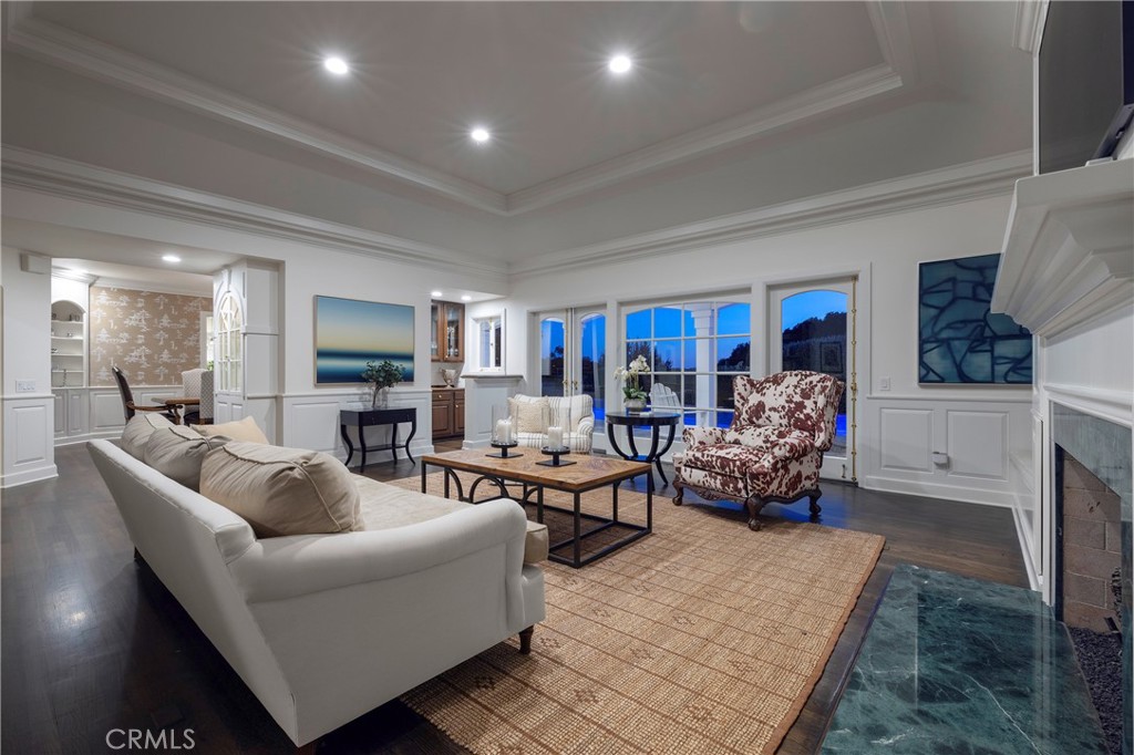 8 Rockingham Drive Newport Beach, CA 92660 - Photo 4 of 17