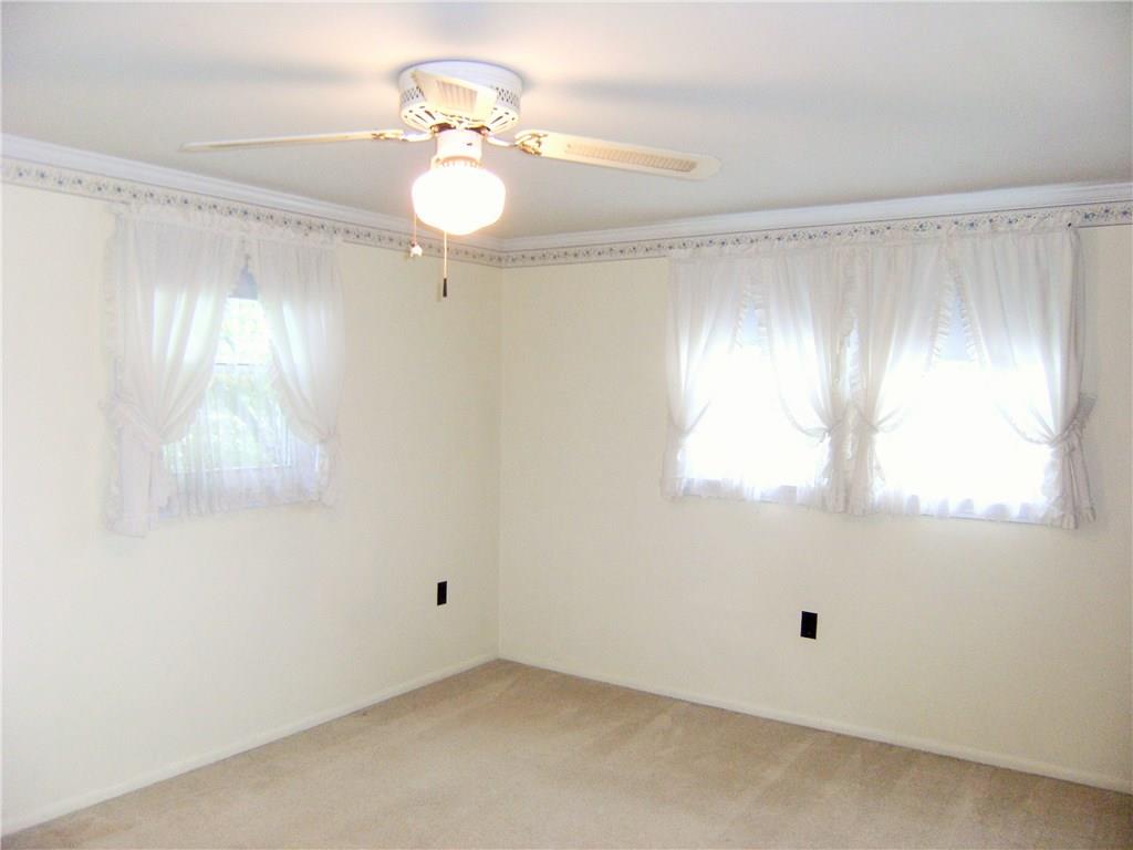 1746 Locust Road Sewickley, PA 15143 - Photo 13 of 25 Bedroom 2