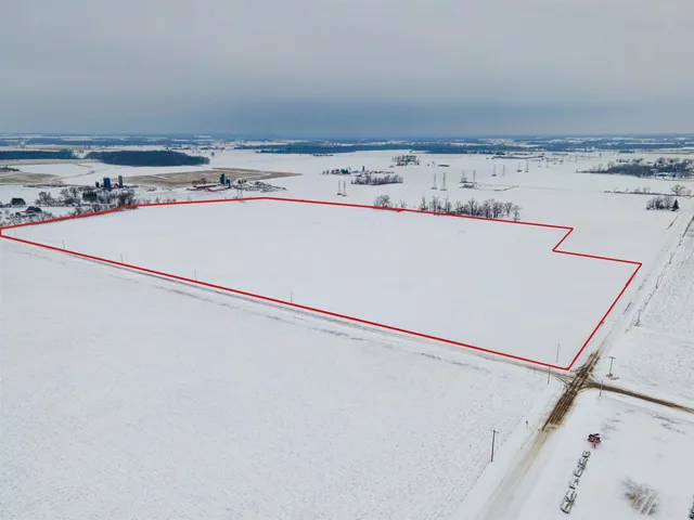 $750,000 | Harvestore Road, Brillion, WI 54110
