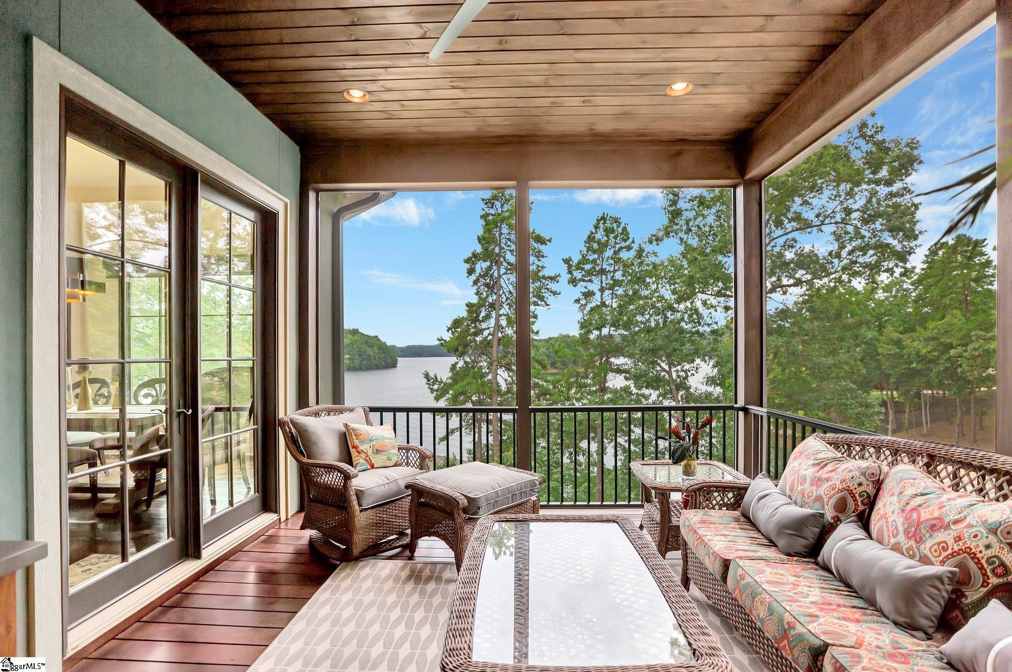 421 West Fort George Way Sunset, SC 29685 - Photo 12 of 36