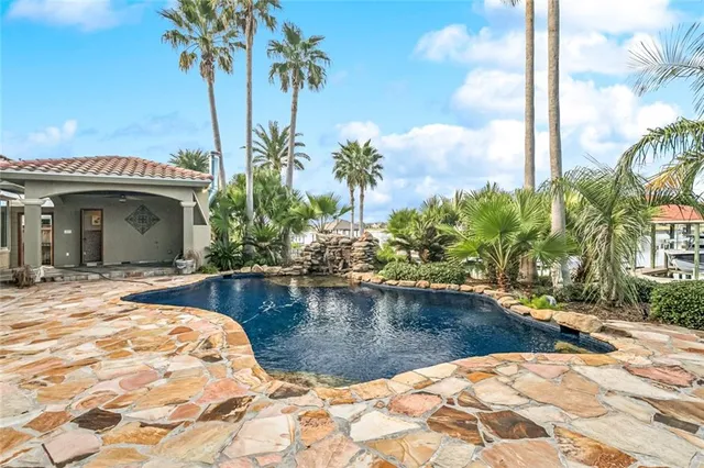 $1,599,000 | 1489 Lakeshore Boulevard, Slidell, LA 70461