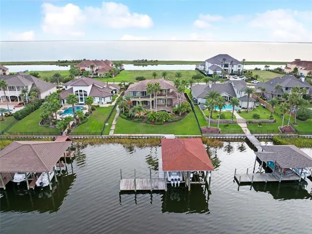 $1,599,000 | 1489 Lakeshore Boulevard, Slidell, LA 70461