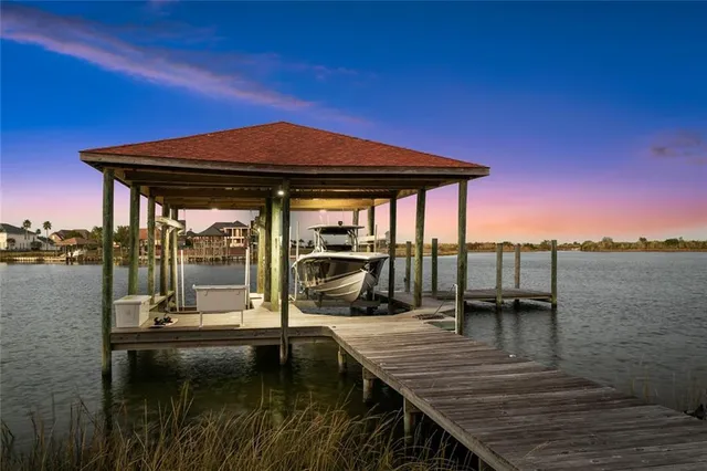 $1,599,000 | 1489 Lakeshore Boulevard, Slidell, LA 70461