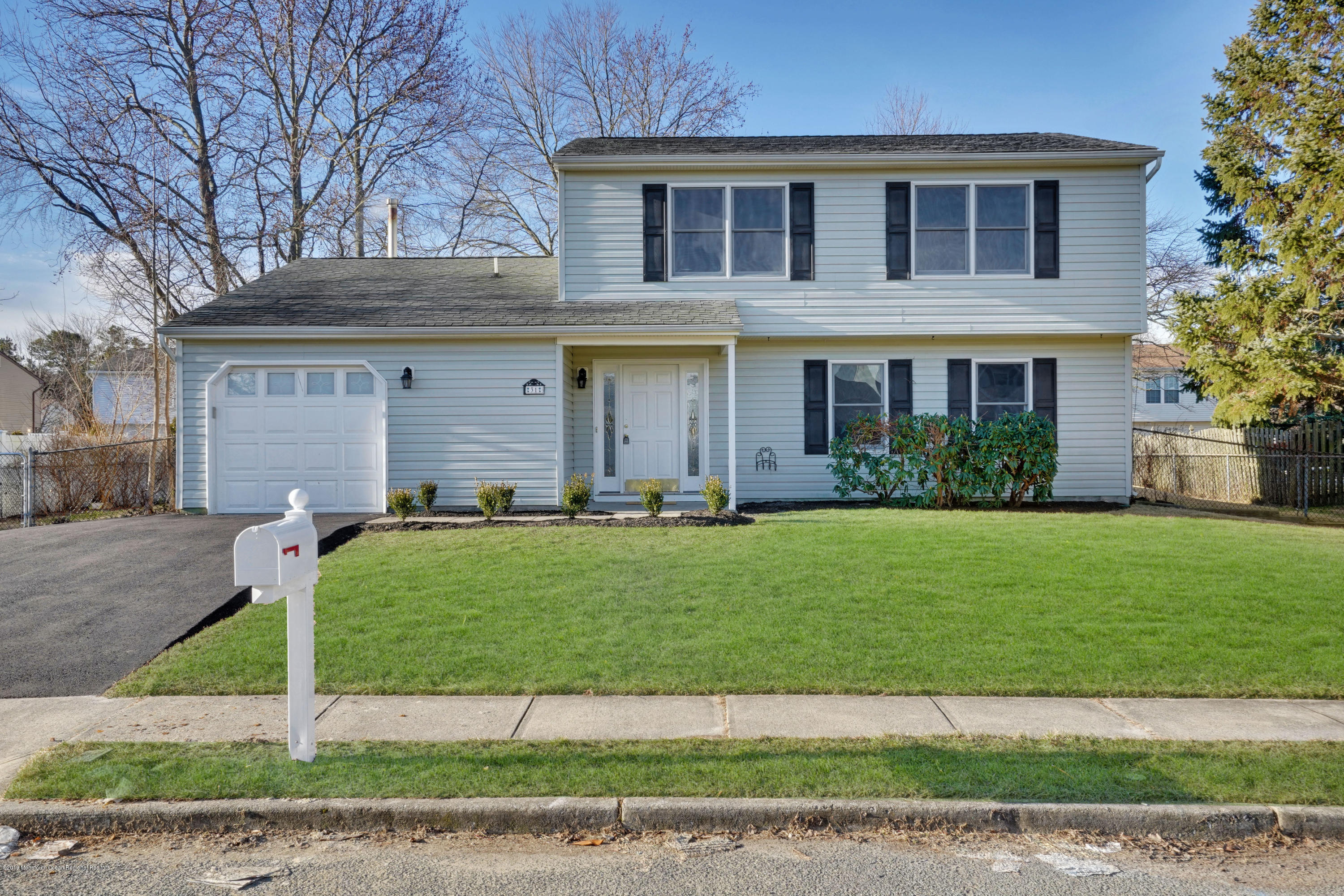 31 Peachstone Road Howell, NJ 07731 - Photo 1 of 40 001_mjb00041-mjb00045_1