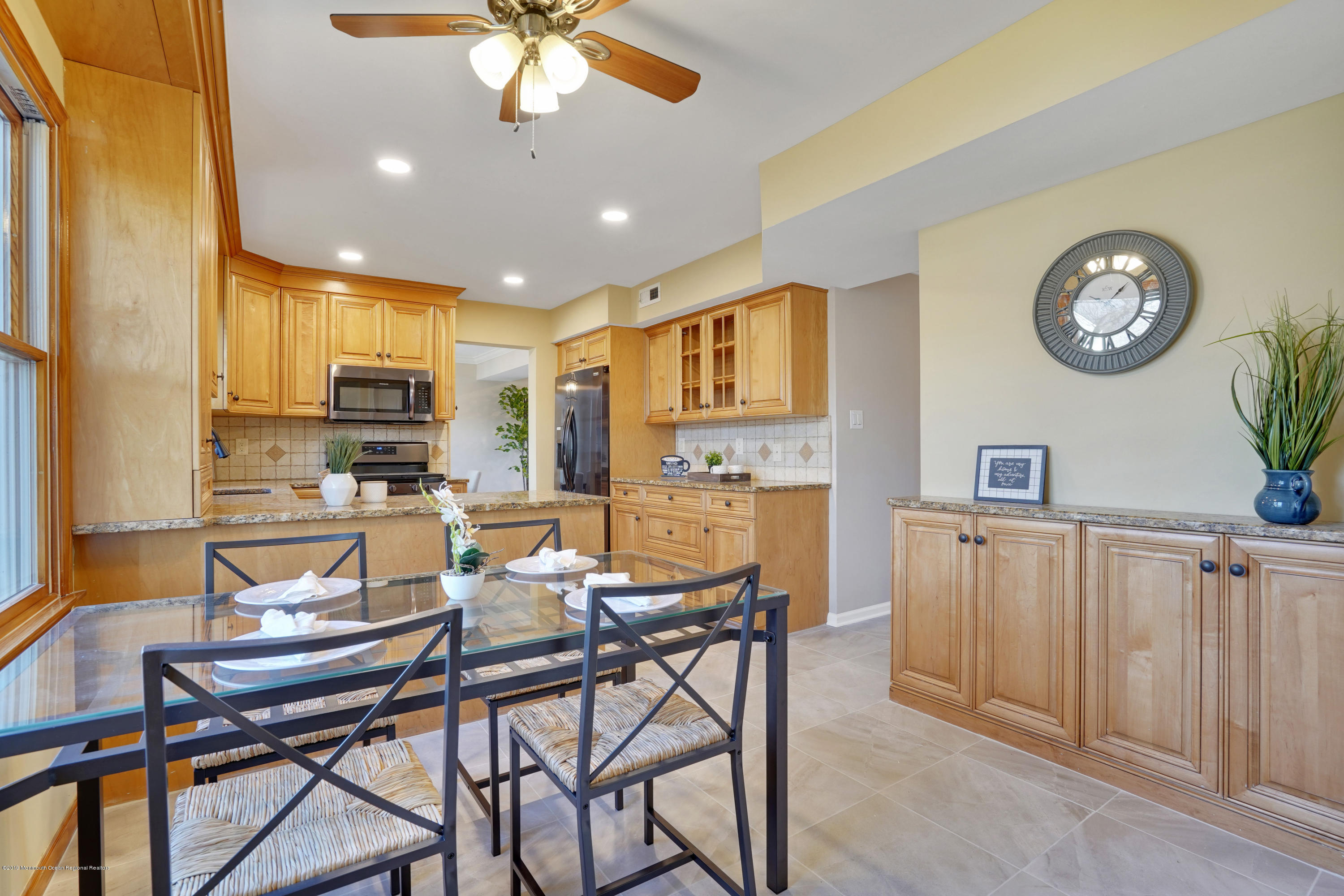 31 Peachstone Road Howell, NJ 07731 - Photo 23 of 40 023_mjb00161-mjb00165