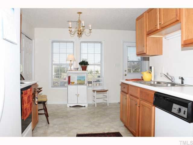 210 Cooper Branch Road Clayton, NC 27520 - Photo 4 of 12 Kitchen