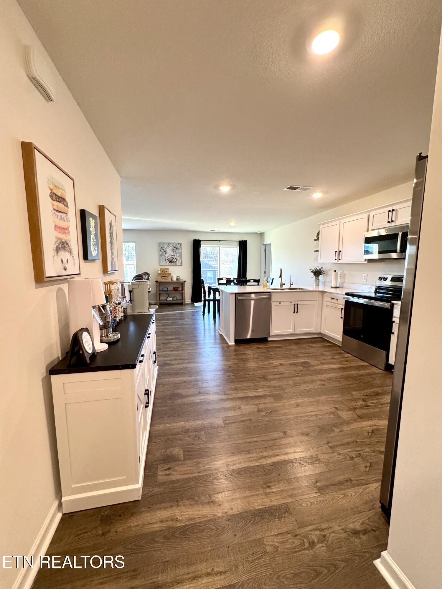 1241 Cherry Grove Greeneville, TN 37745 - Photo 7 of 21 IMG_5137