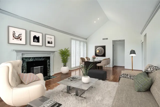 $220,000 | 5220 Weslayan Street, Unit 310, Houston, TX 77005