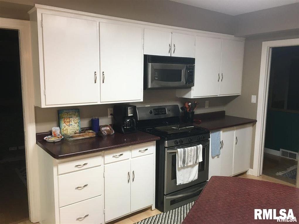 2940 River Heights Road Rock Island, IL 61201 - Photo 7 of 14 Gallery Image 7