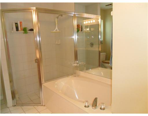 3053 Casa Rio Court Riviera Beach, FL 33418 - Photo 8 of 8 Additional Photo