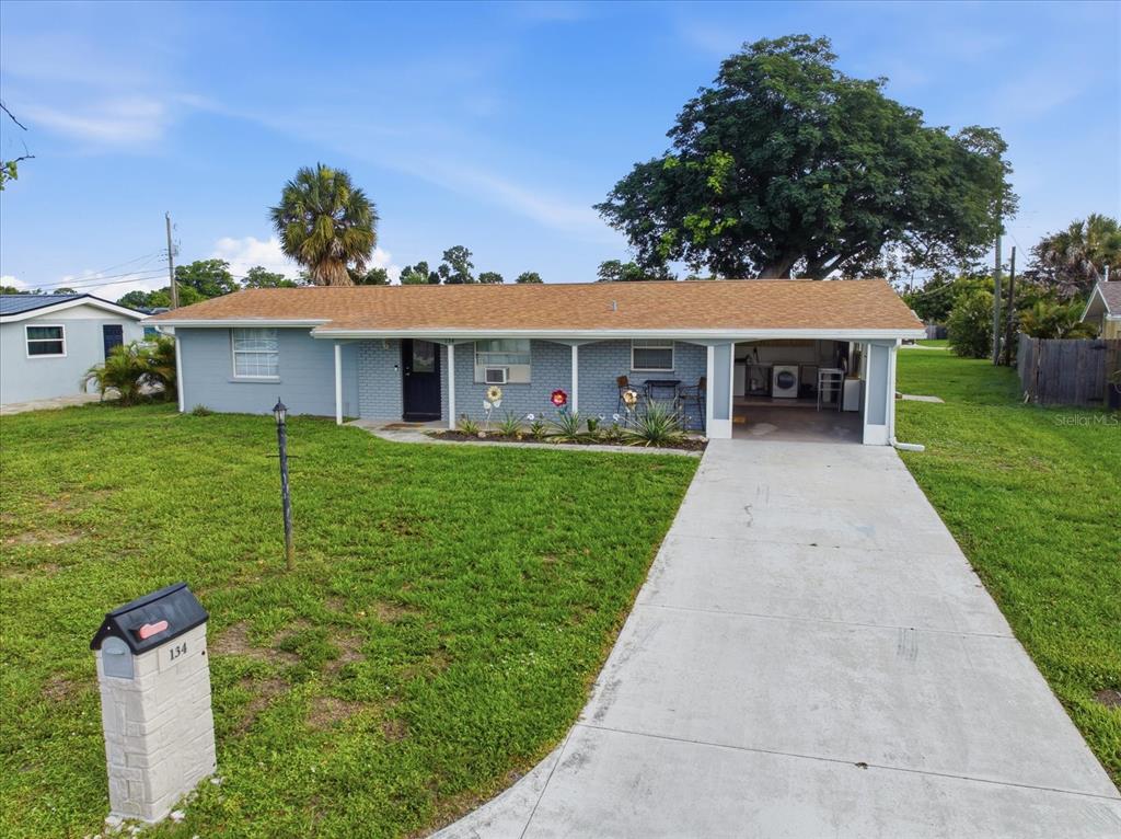 134 Paddington Road Venice, FL 34293 - Photo 1 of 38