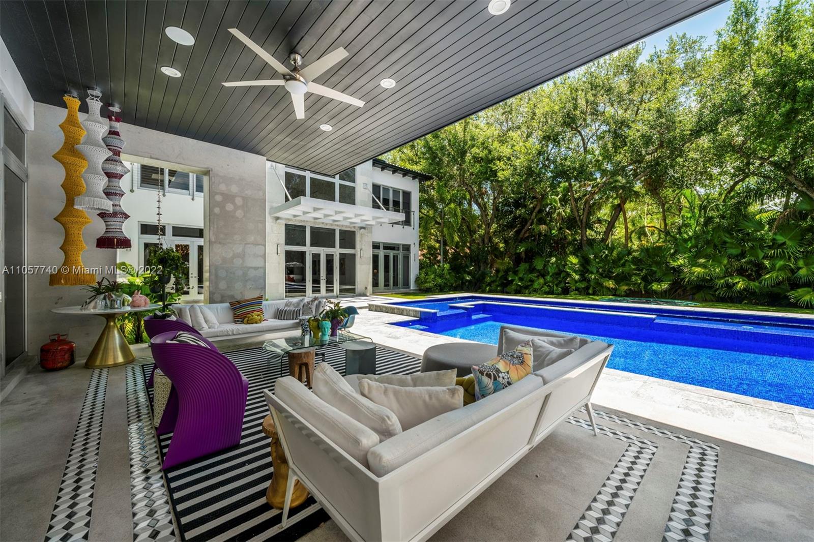 5030 Davis Road Miami, FL 33143 - Photo 15 of 29 a view of balcony with couch