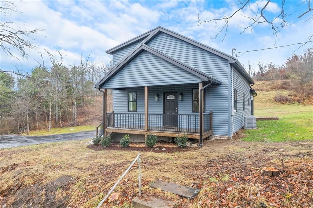 5130 Watters Road Lower Burrell, PA 15068 - Photo 3 of 48 Gallery Image 3