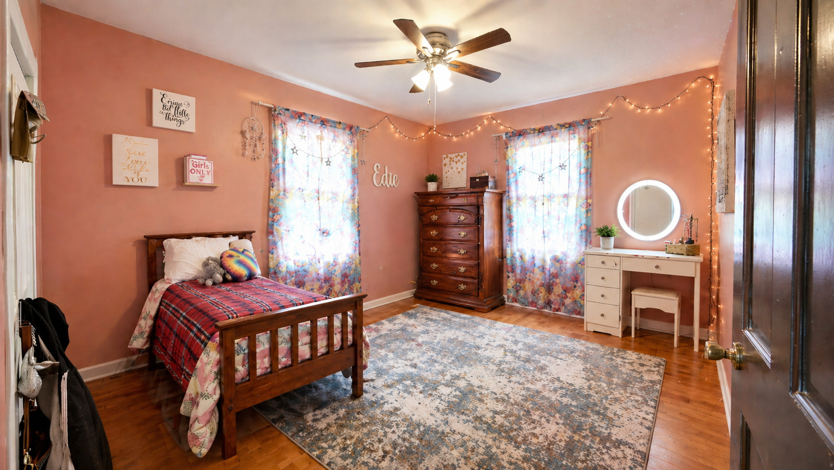 829 East Old Rte 47 Monticello, IL 61856 - Photo 8 of 16 a bedroom with bed and a window