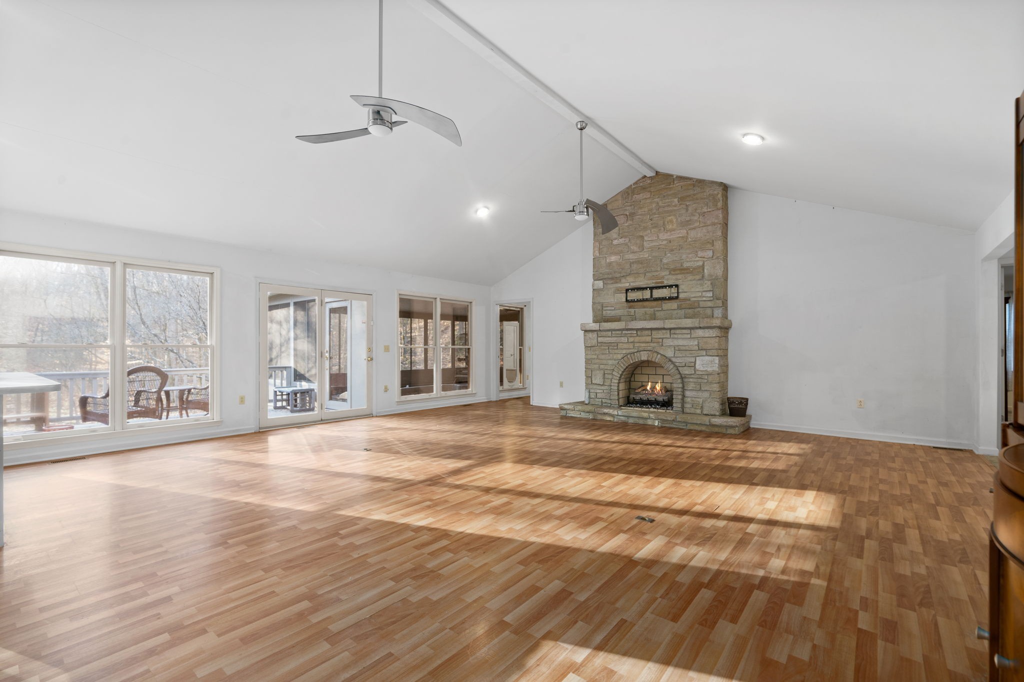 3123 Sweethome Road Chapmansboro, TN 37035 - Photo 11 of 52 Gallery Image 11