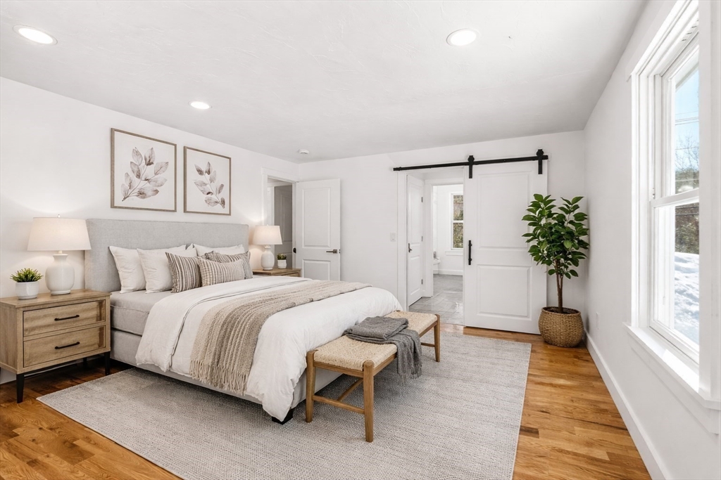 925 Washington Street Franklin, MA 02038 - Photo 14 of 29