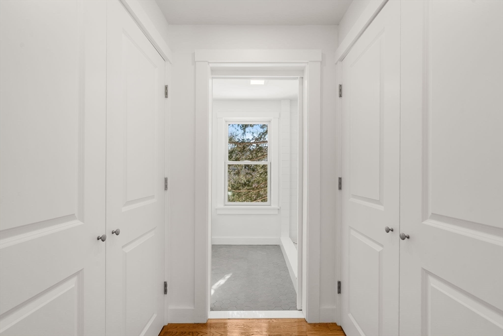 925 Washington Street Franklin, MA 02038 - Photo 16 of 29