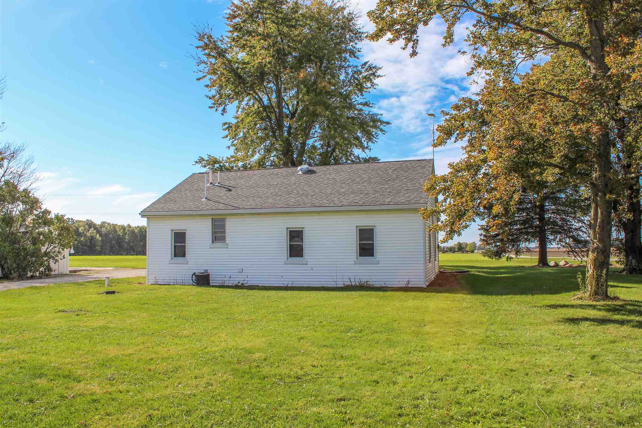 4909 Vanderly Road Monroeville, IN 46773 - Photo 23 of 23