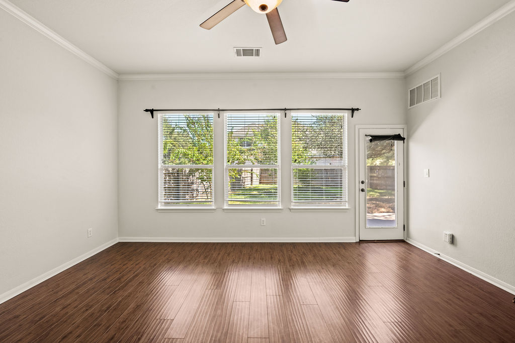 102 Country View Way Cedar Park, TX 78613 - Photo 16 of 38