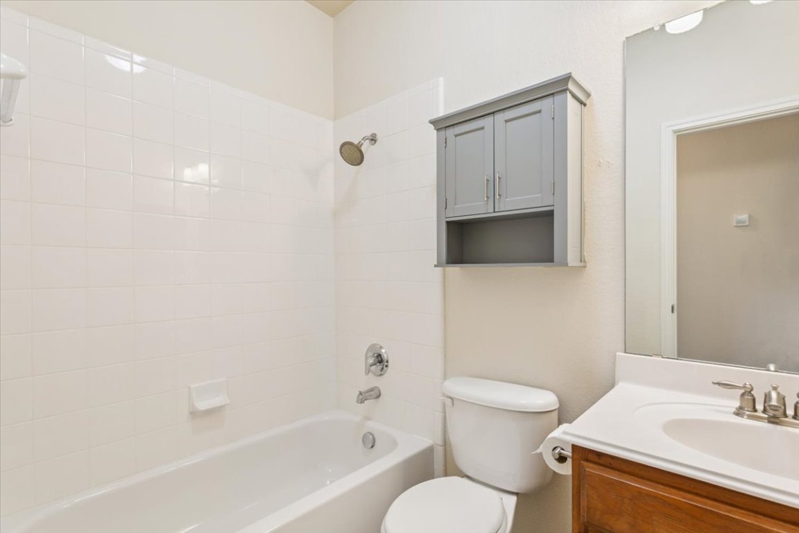 102 Country View Way Cedar Park, TX 78613 - Photo 26 of 38 Bathroom featuring vanity and bathtub / shower combination