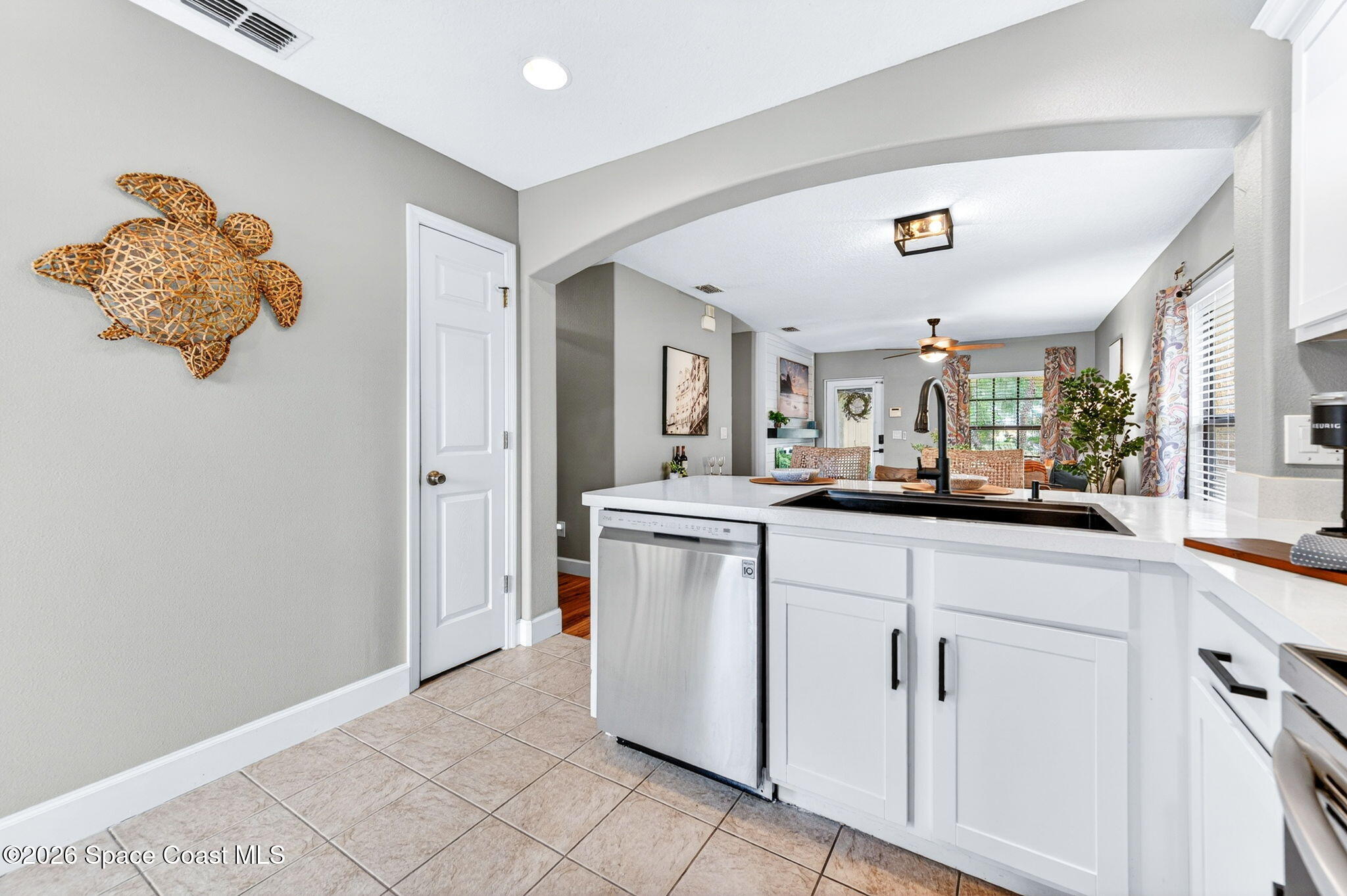 4570 Radiant Way, Unit 106 Melbourne, FL 32901 - Photo 22 of 63 Large Farmhouse Sink