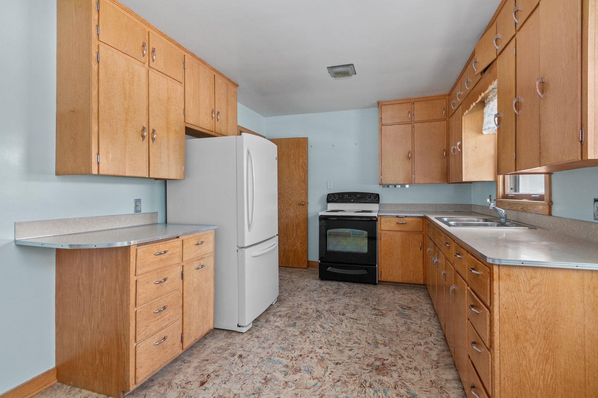 603 Ruggles Street Fond du Lac, WI 54935 - Photo 23 of 43