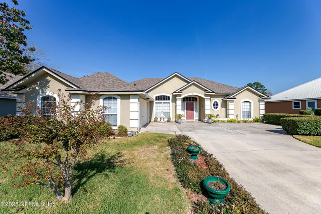 $325,000 | 1386 Spanish Needle Court, Orange Park, FL 32073