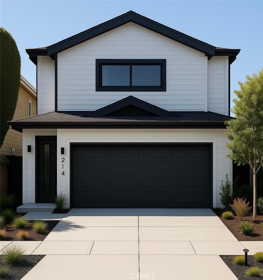 214 Angelo Walk Long Beach, CA 90803 - Photo 3 of 36 a front view of a house