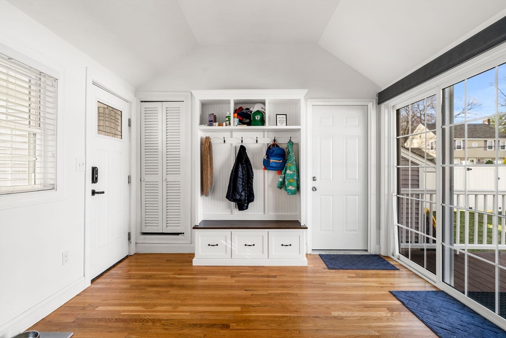 49 Grove Circle Braintree, MA 02184 - Photo 25 of 35