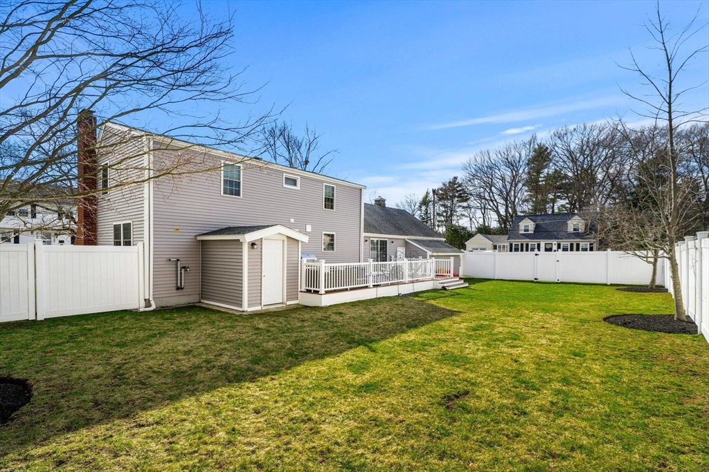 49 Grove Circle Braintree, MA 02184 - Photo 30 of 35