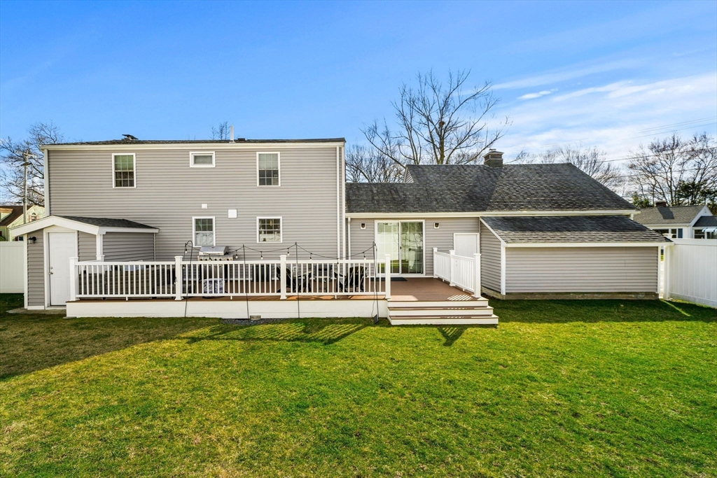 49 Grove Circle Braintree, MA 02184 - Photo 31 of 35