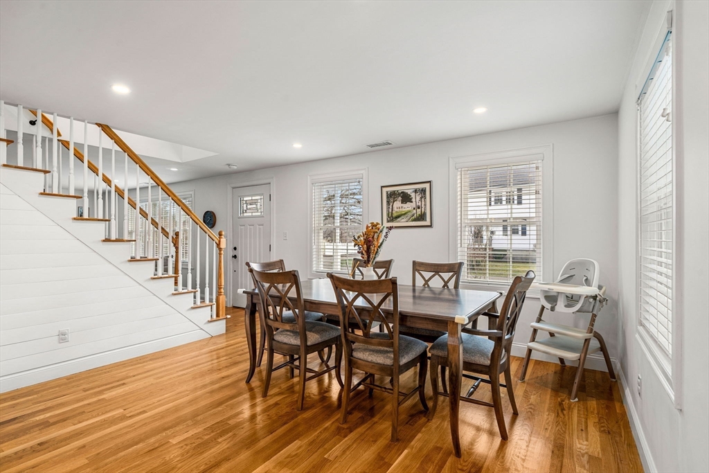 49 Grove Circle Braintree, MA 02184 - Photo 8 of 35
