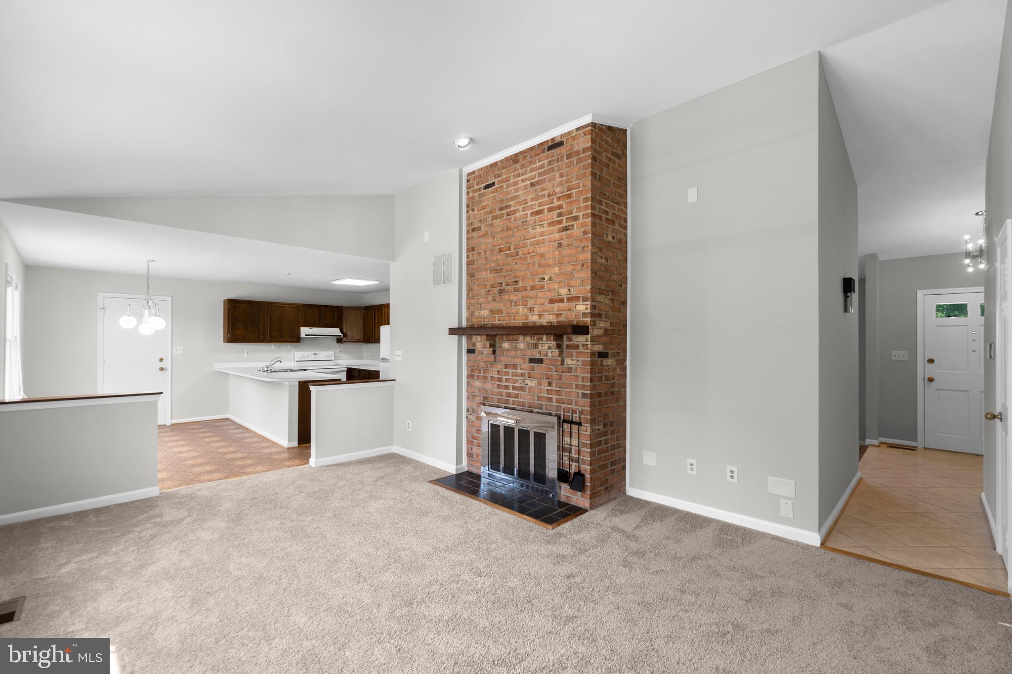 11290 Old Hopkins Road Clarksville, MD 21029 - Photo 12 of 54 Family Room