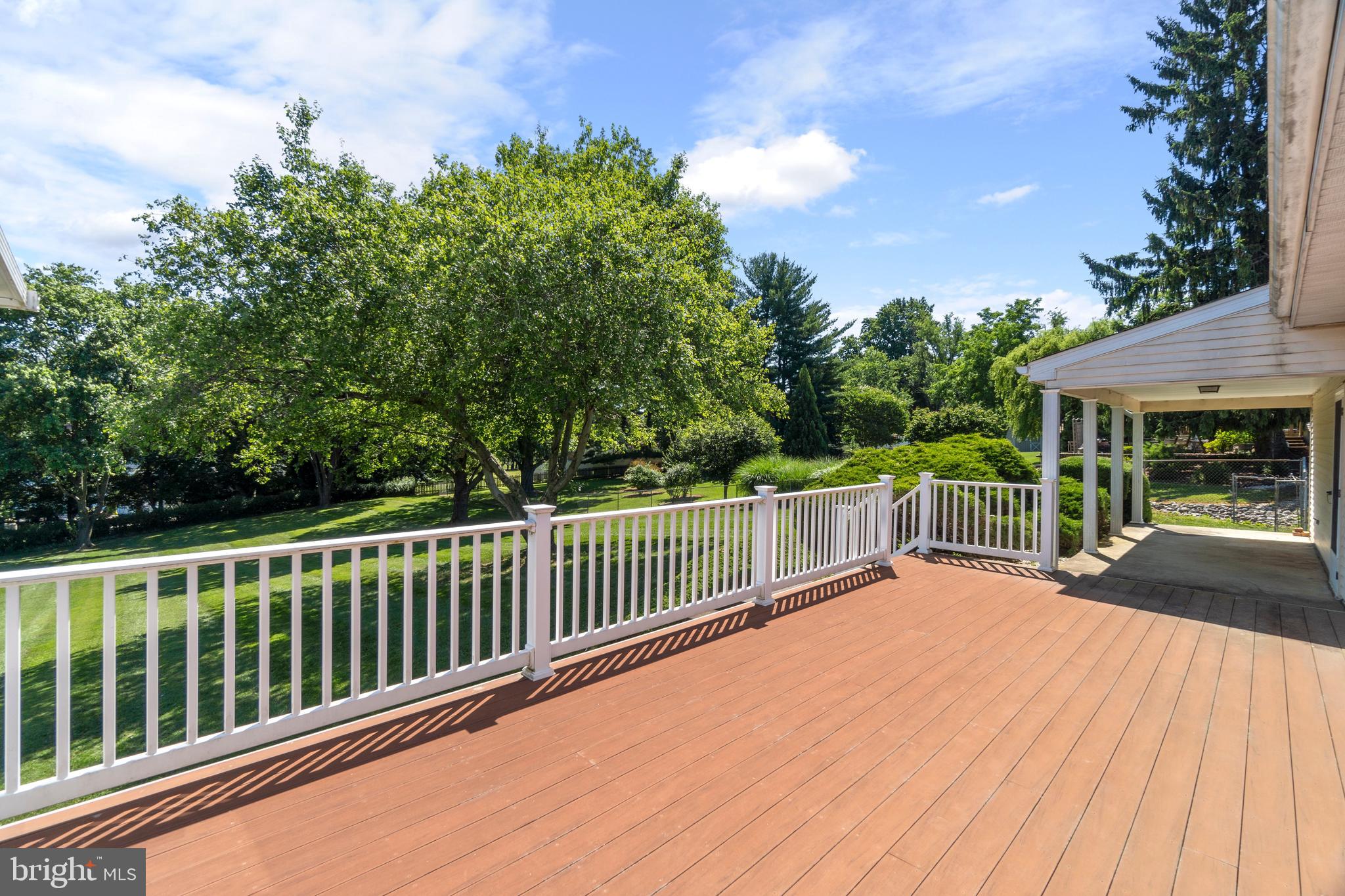 11290 Old Hopkins Road Clarksville, MD 21029 - Photo 21 of 54 Deck