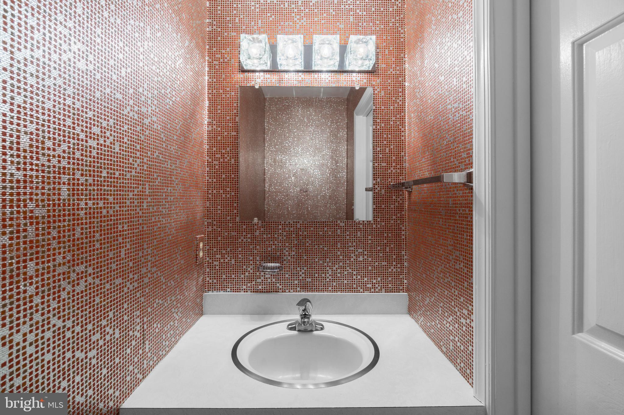 11290 Old Hopkins Road Clarksville, MD 21029 - Photo 10 of 54 Half Bath