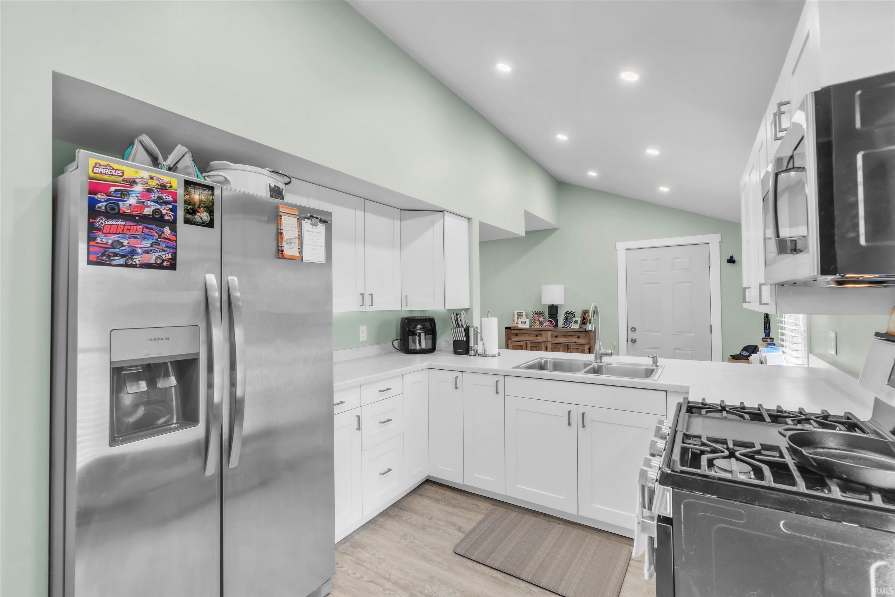 131 Central Avenue Rome City, IN 46784 - Photo 5 of 33