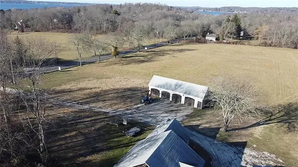 $5,780,000 | 3118 Main Road, Tiverton, RI 02878