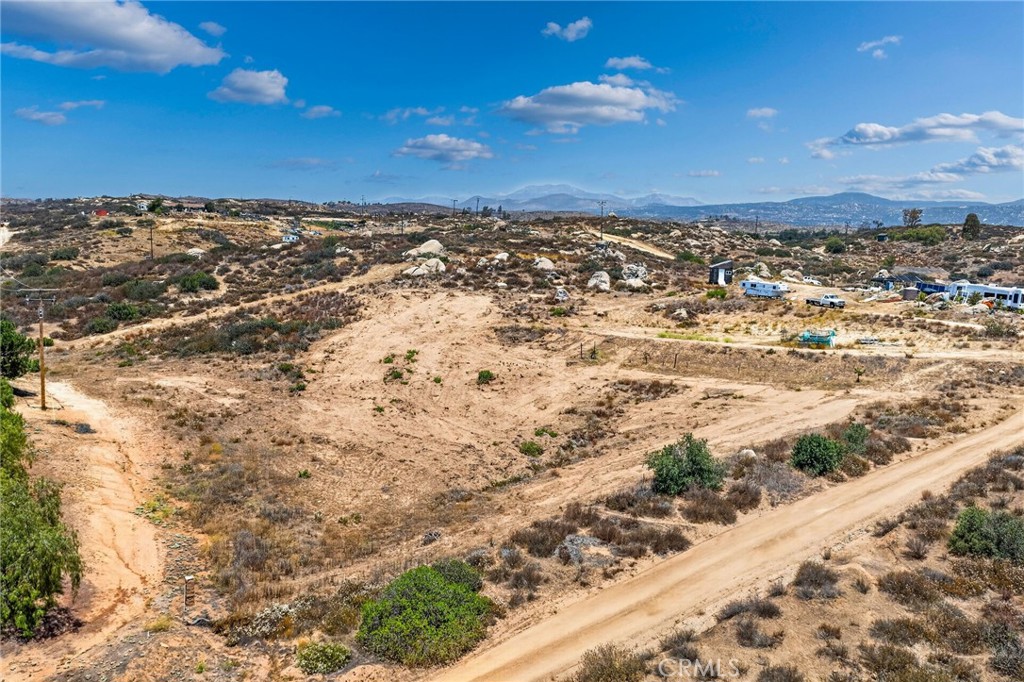 41720 Oak Canyon Road Hemet, CA 92544 - Photo 12 of 30