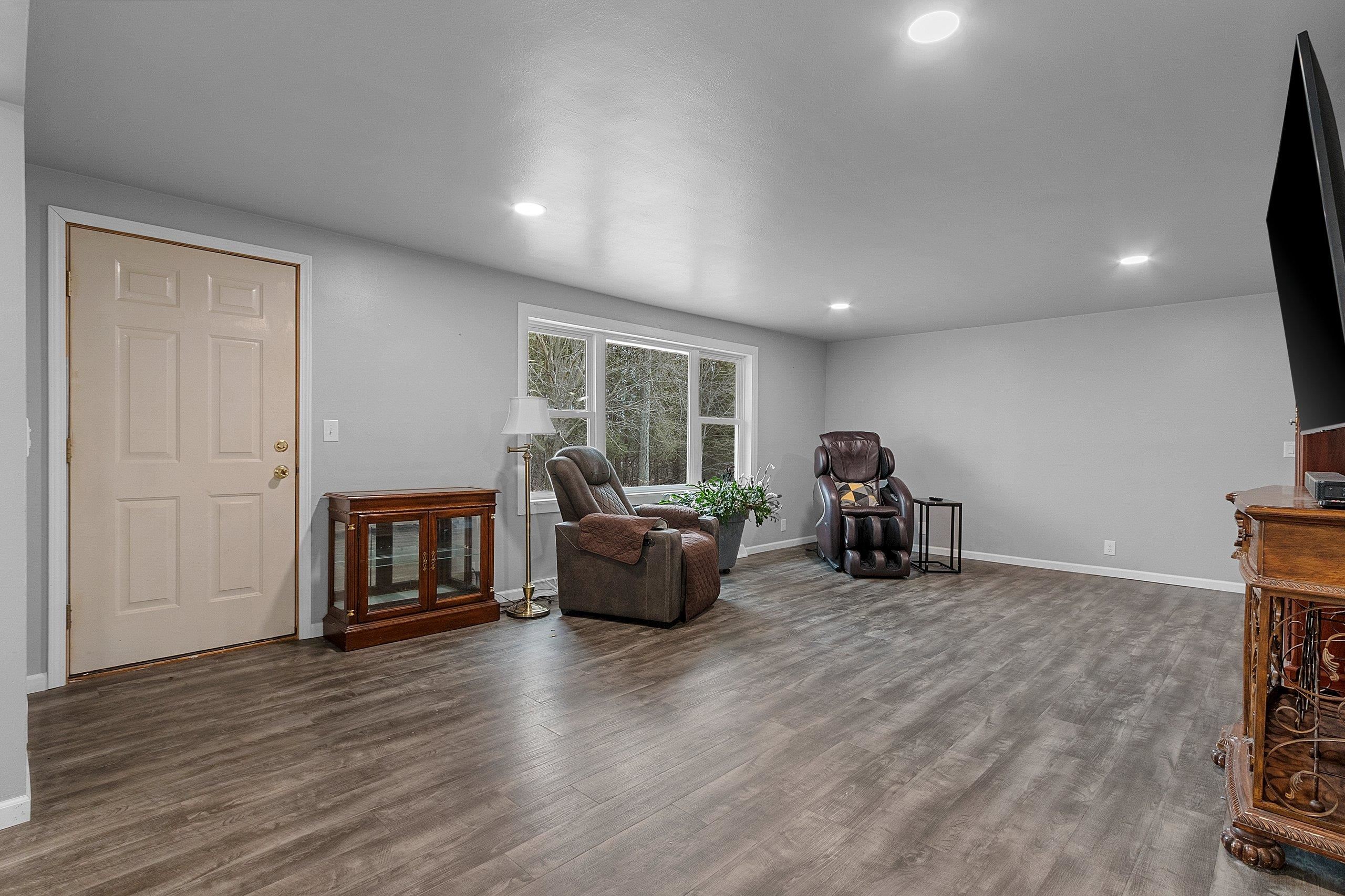1278 RGP Court Sobieski, WI 54171 - Photo 4 of 34 Gallery Image 4