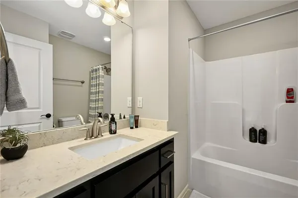 $799,000 | 3020 Southwest Arboridge Drive, Lee's Summit, MO 64082