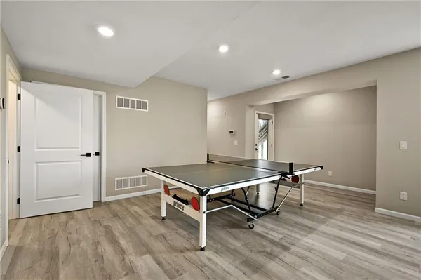 $799,000 | 3020 Southwest Arboridge Drive, Lee's Summit, MO 64082