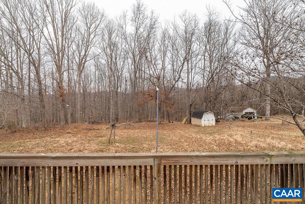 112 Pines Lane Shipman, VA 22971 - Photo 22 of 38