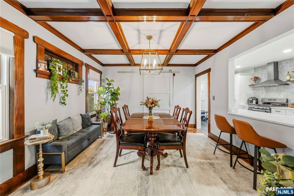344 Rutherford Avenue Lyndhurst, NJ 07071 - Photo 6 of 22 Gallery Image 6