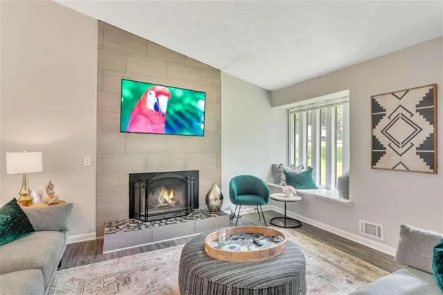 $5,450 | 302 Hidden Court, Woodstock, GA 30189